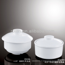 Gobelet de porcelaine blanche chinoise de bonne qualité